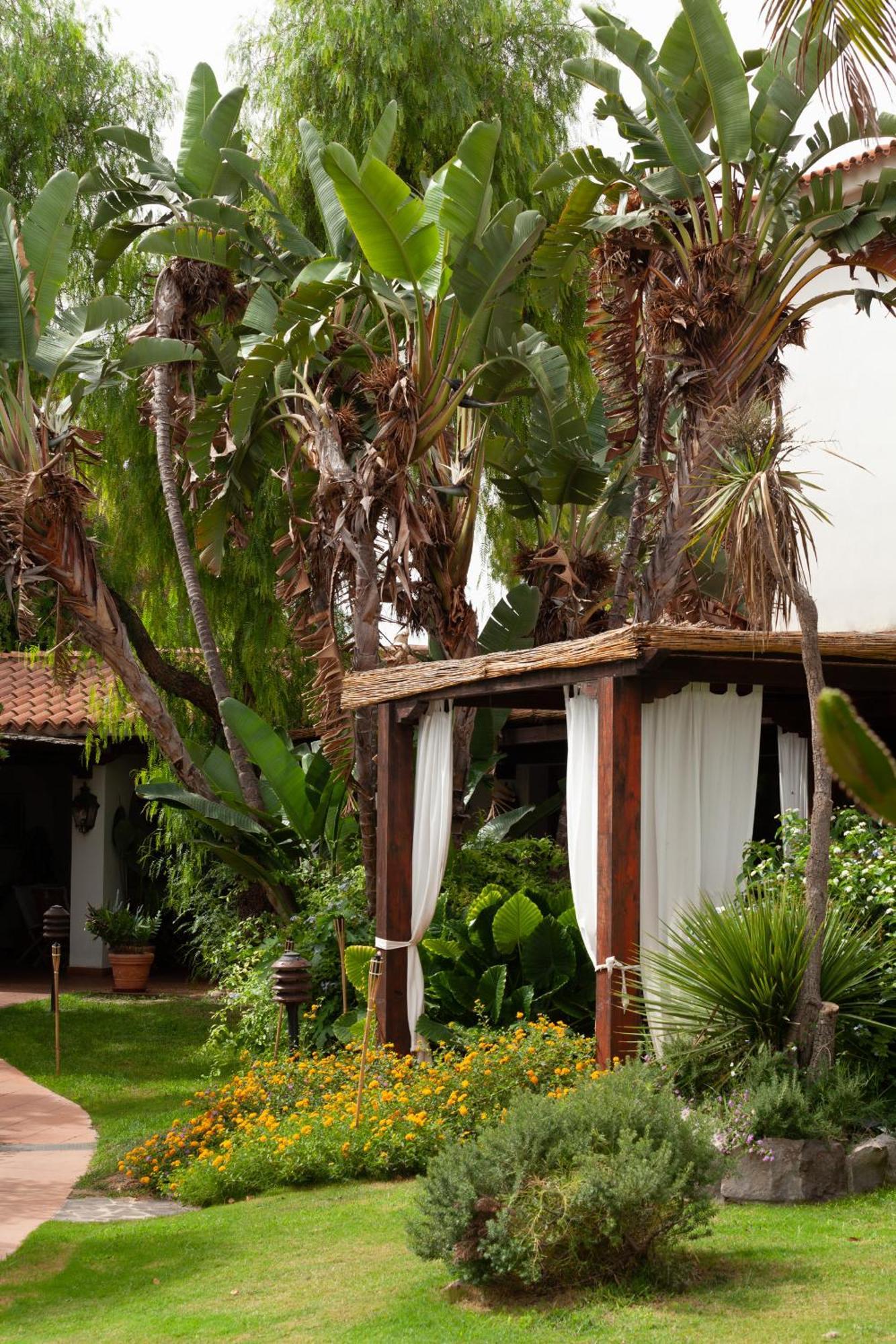 Nora Club Hotel & Spa Pula Exterior foto